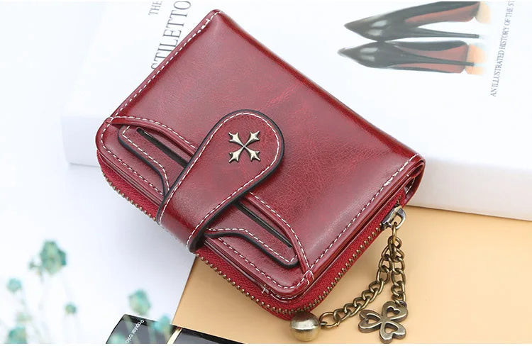 🌟 Elegance Meets Functionality – Stylish Women's PU Leather Coin Purse with Keychain Accent