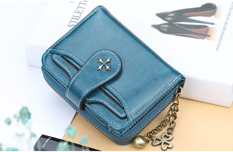 🌟 Elegance Meets Functionality – Stylish Women's PU Leather Coin Purse with Keychain Accent