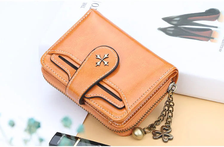 🌟 Elegance Meets Functionality – Stylish Women's PU Leather Coin Purse with Keychain Accent