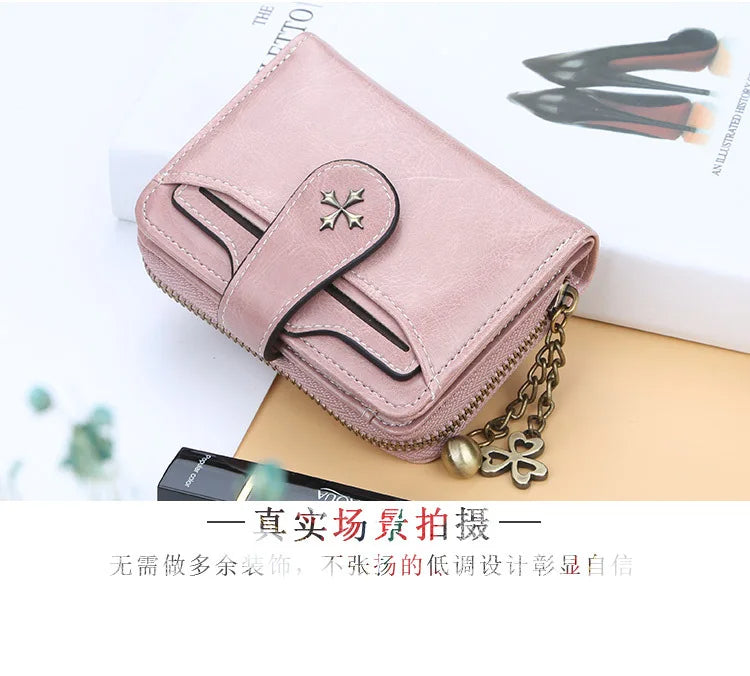 🌟 Elegance Meets Functionality – Stylish Women's PU Leather Coin Purse with Keychain Accent