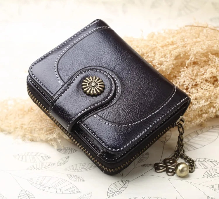 🌟 Elegance Meets Functionality – Stylish Women's PU Leather Coin Purse with Keychain Accent