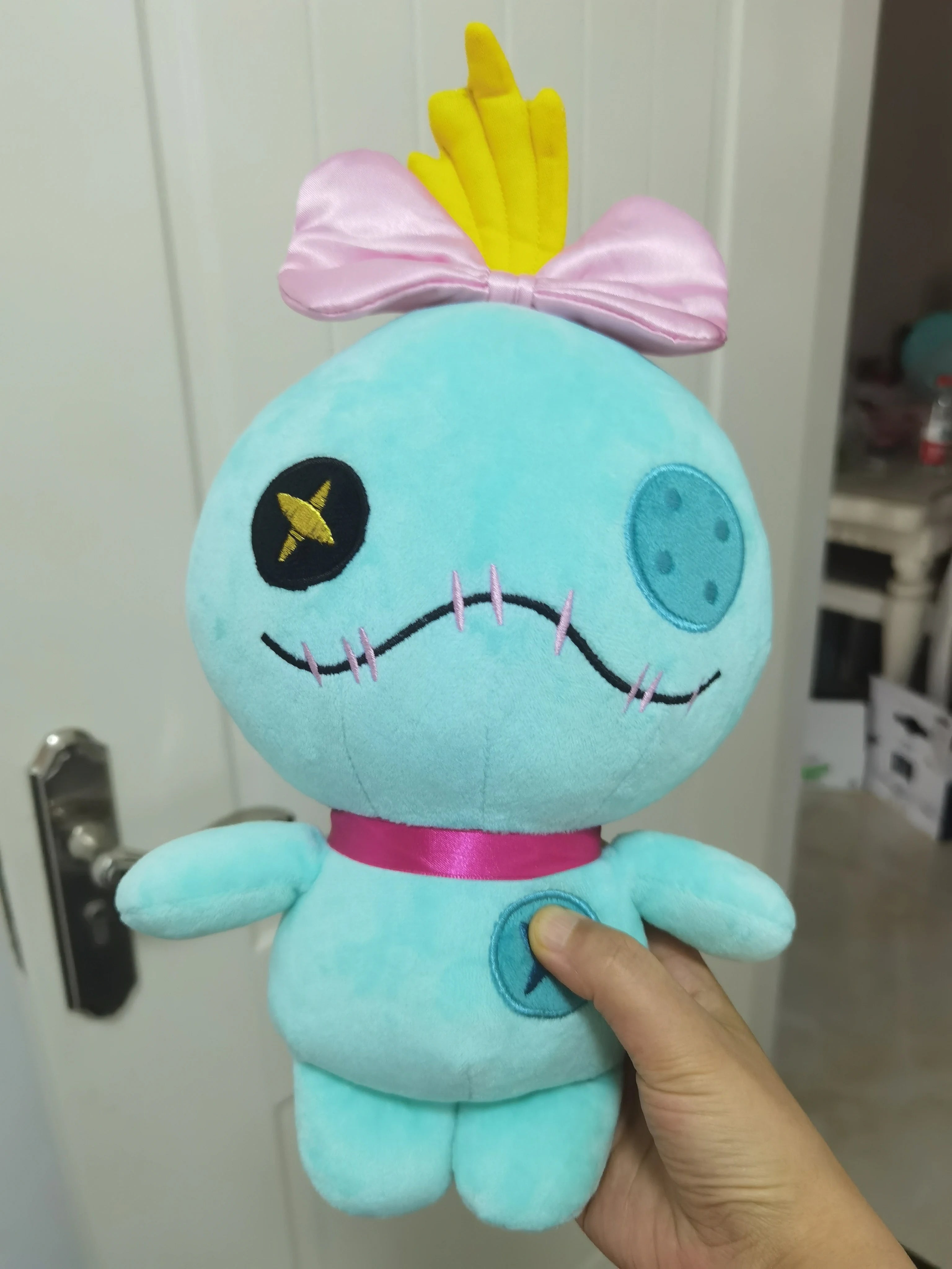 Adorables poupées en peluche Lilo et Stitch - Cadeaux de vacances parfaits !