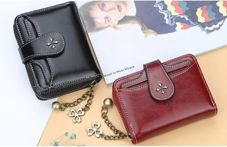 🌟 Elegance Meets Functionality – Stylish Women's PU Leather Coin Purse with Keychain Accent