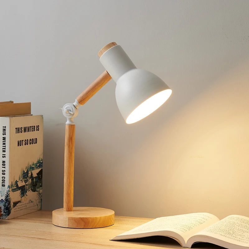 Nordic Style Wooden LED Table Lamp – Minimalist Eye Protection for Your Bedroom and Study 💡✨