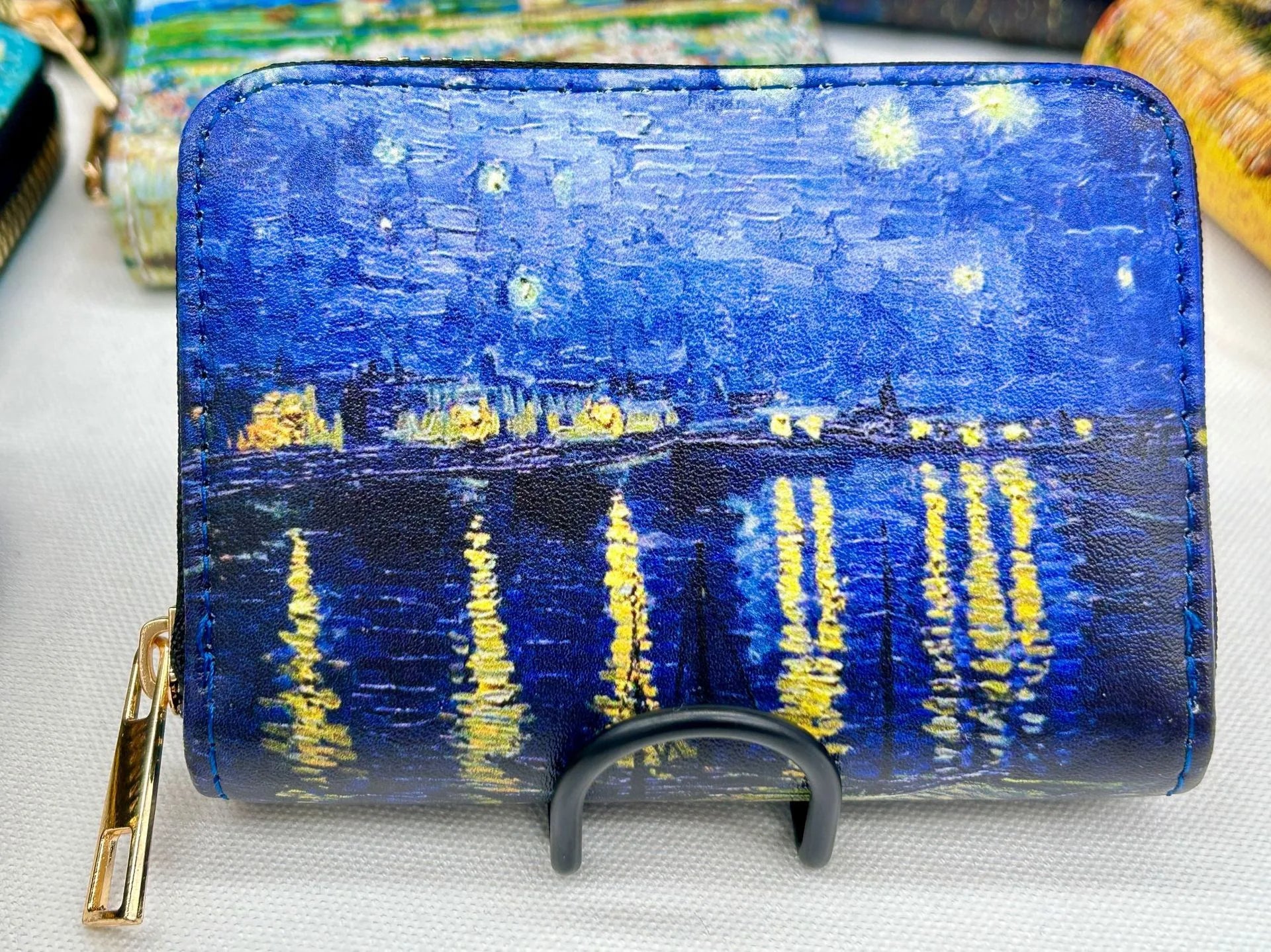 Art-Inspired Wallet Collection – Compact Elegance for Van Gogh Enthusiasts! 🎨