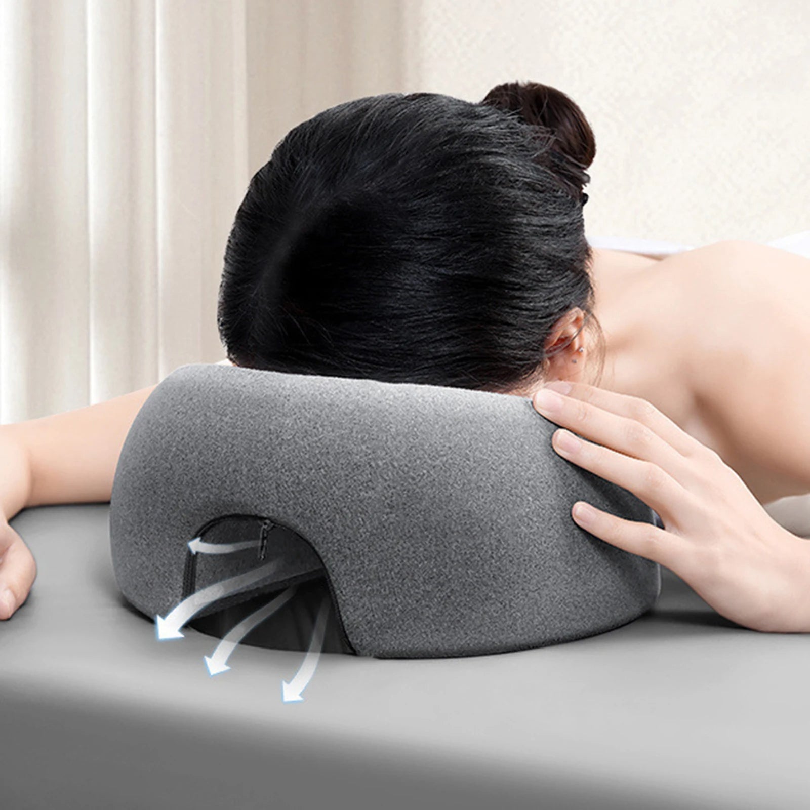 Comfort del sonno: cuscino ergonomico in memory foam con rivestimento a faccia in giù per il massimo riposo e relax