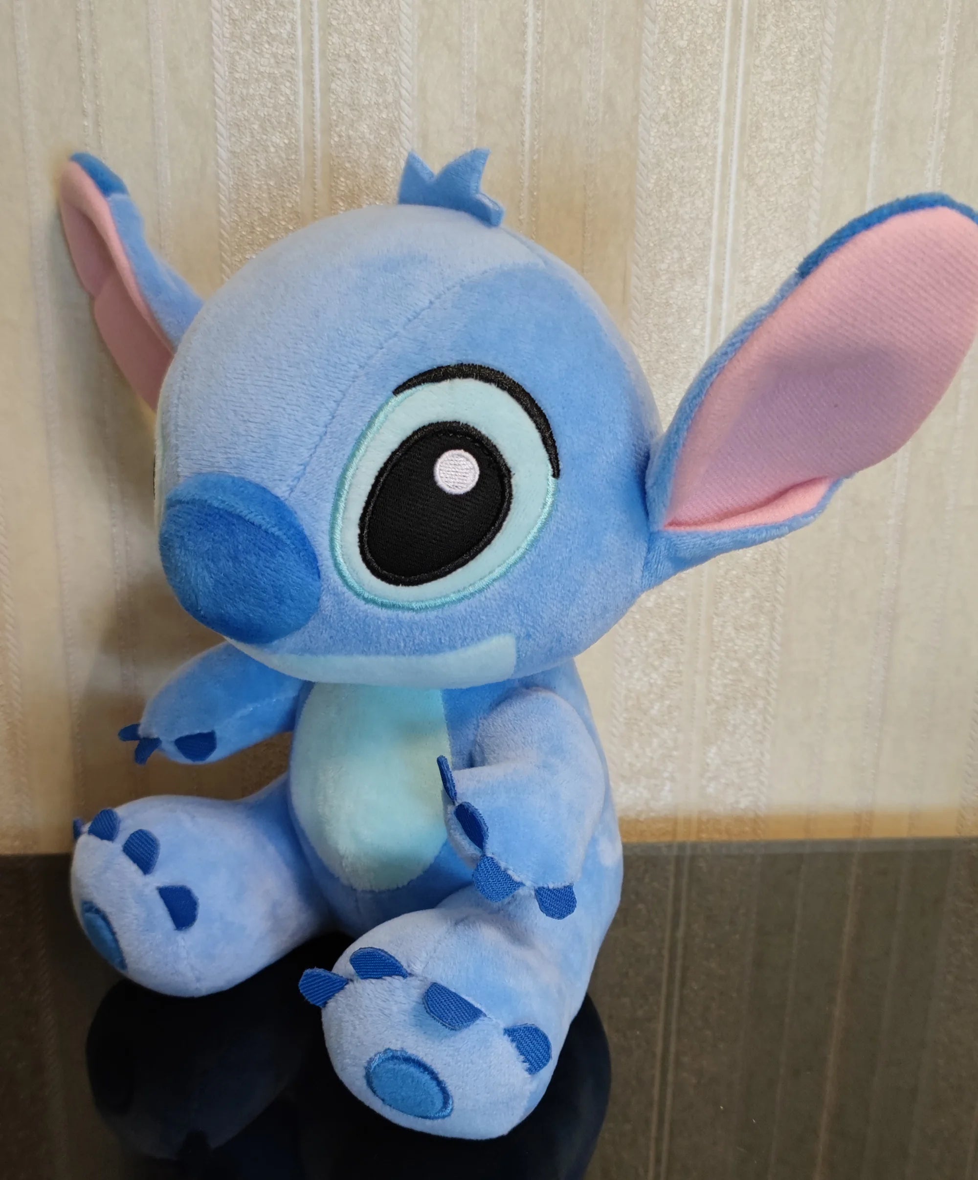 Adorables poupées en peluche Lilo et Stitch - Cadeaux de vacances parfaits !